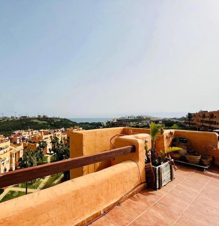 2 Bedroom Penthouse With A Private 360 Rooftop Terrace With Sea And Mountain Views Bahia de Casares Esterno foto
